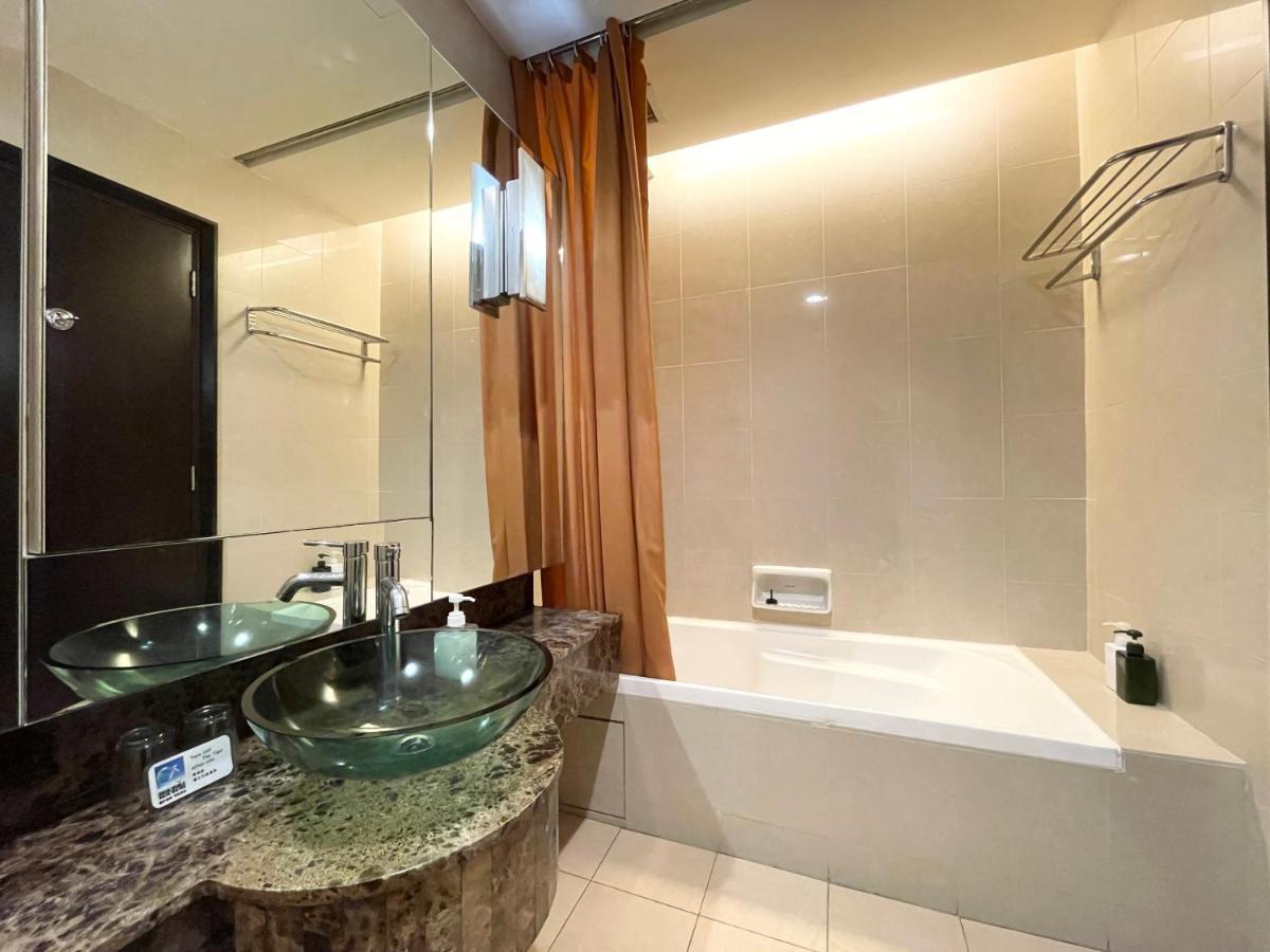 Sunway Resort Suites Max 4 Pax Studio 1 Mins Walk To Sunway Pyramid Петалинг Джая Екстериор снимка